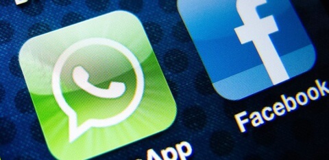 detail of iPhone 4G screen showing Whatsapp instant messaging app icon